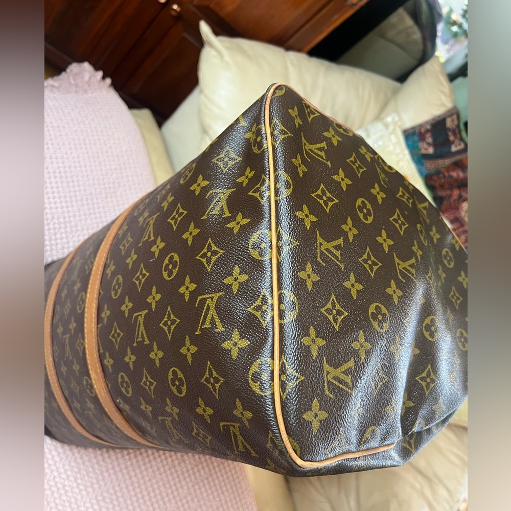 Louis Vuitton Keepall 55 Duffel Travel Bag - Picture 6 of 15